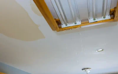 Water Coming Through the Ceiling in Simpsonville SC? You May Have a Burst Pipe